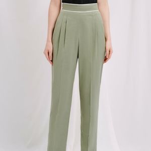 Petite Studio NYC Skylar Pants in Sage